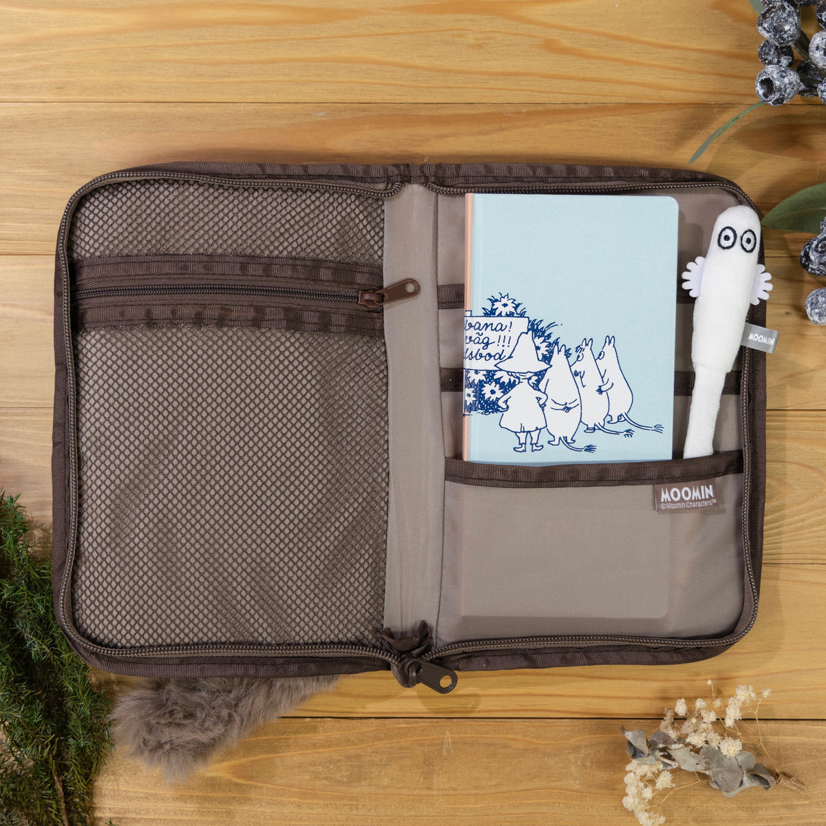 12月下旬頃お届け予定＊手帳セット（野外ダンス場へ）＜予約商品＞