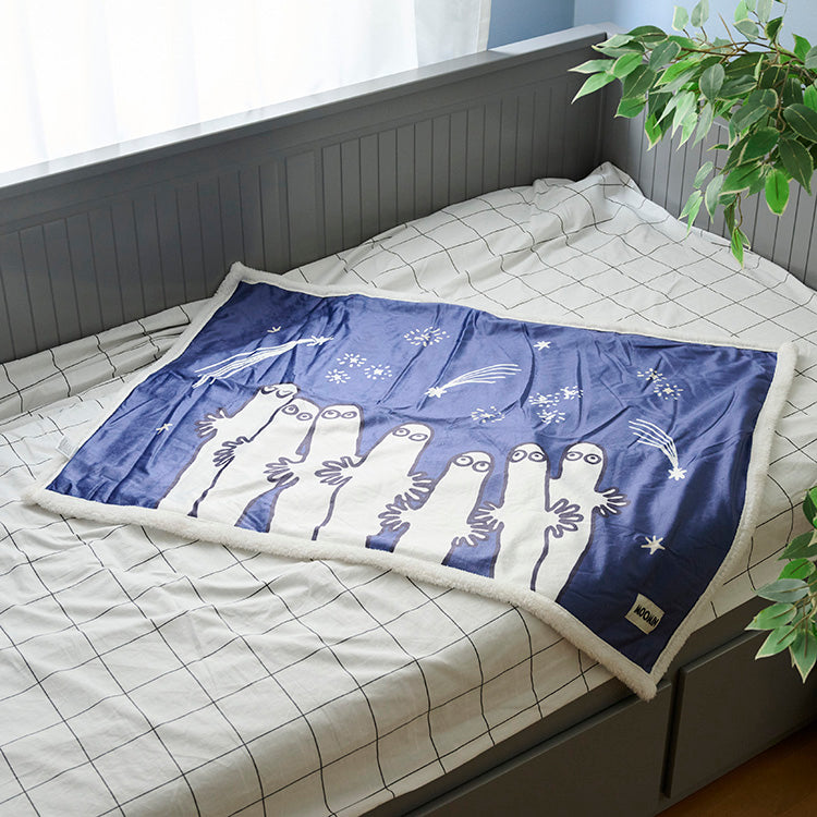 シープボアひざ掛け（ニョロニョロ）