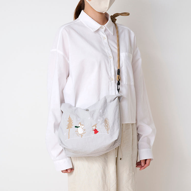 エンブロイ2wayバッグ（アイスグレー/ムーミン＆リトルミイ）RMPK-02