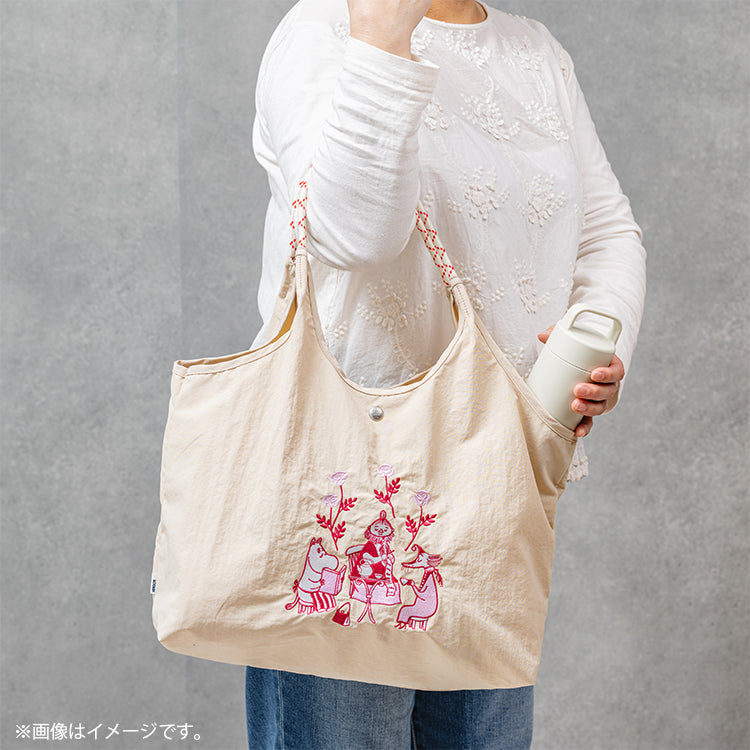 4月中旬頃お届け予定＊エンブロイトート（母の日/Moominmamma's Day/ライスベージュ）RMPK-01＜予約商品＞