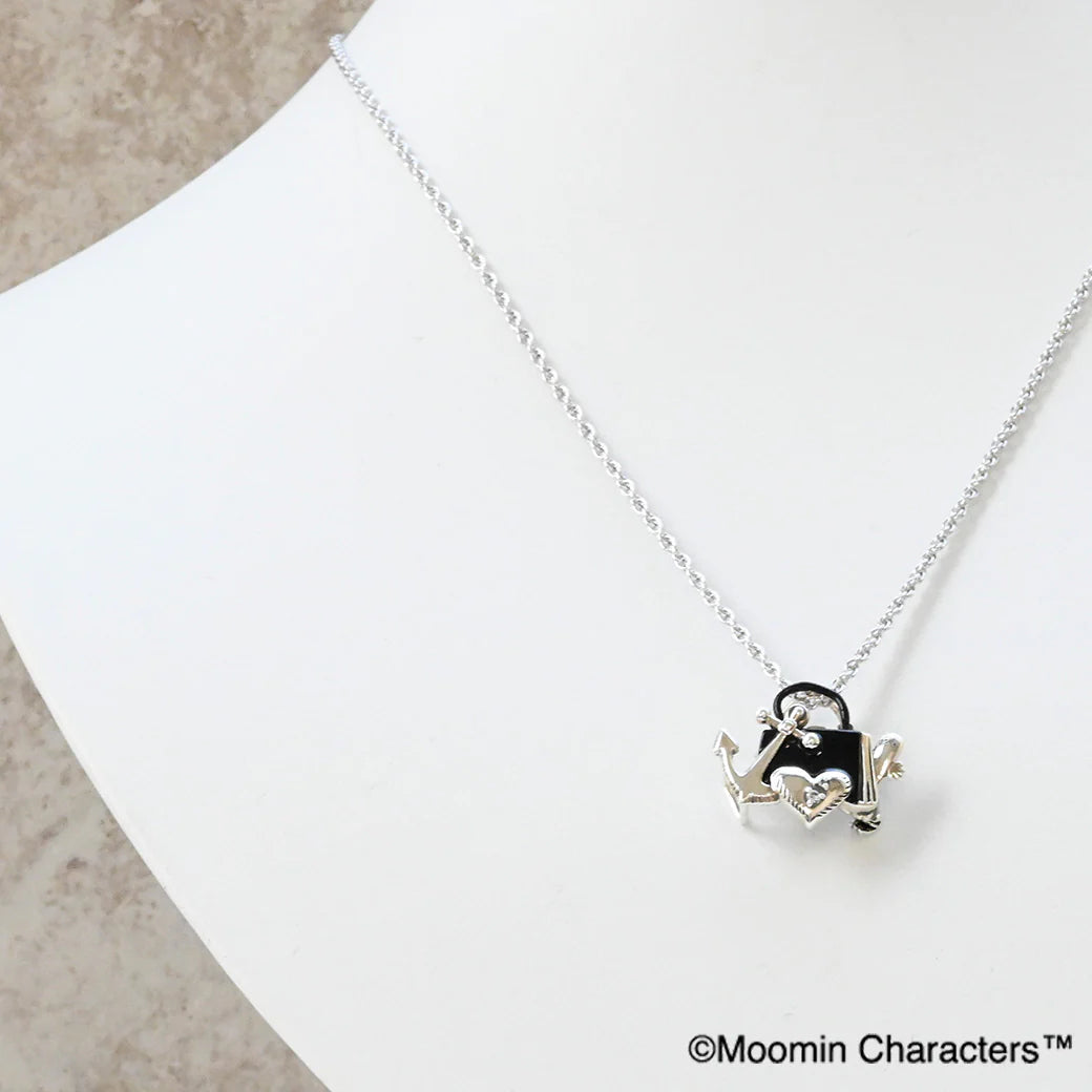 ムーミンママのバッグとニョロニョロ　ブローチペンダント406C0023-WTF＜取り寄せ品＞