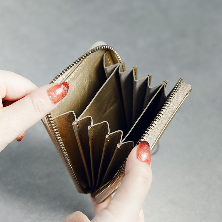 12月末頃お届け予定＊TONE ROUND WALLET M（ゴールドムーミン）【公式限定】＜予約商品＞