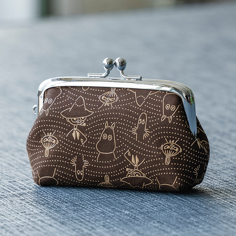 1月下旬頃お届け予定＊印傳屋コラボ がま口小銭入れ 波柄（茶地白漆）【公式限定】＜予約商品＞