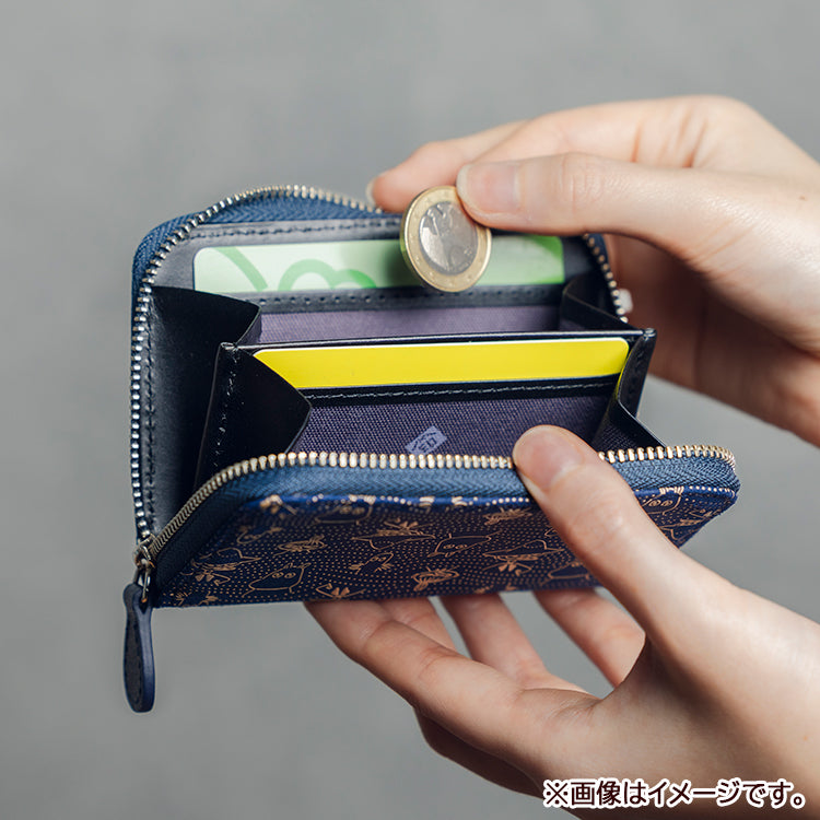 1月下旬頃お届け予定＊印傳屋コラボ 小銭入れ 波柄（紺地白漆）【公式限定】＜予約商品＞
