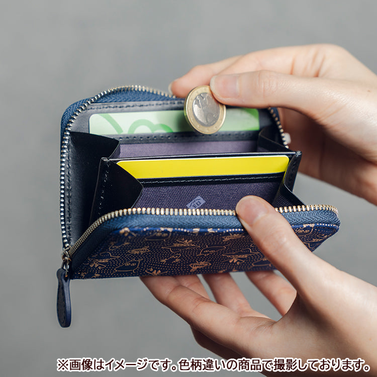 1月下旬頃お届け予定＊印傳屋コラボ 小銭入れ 波柄（茶地白漆）【公式限定】＜予約商品＞