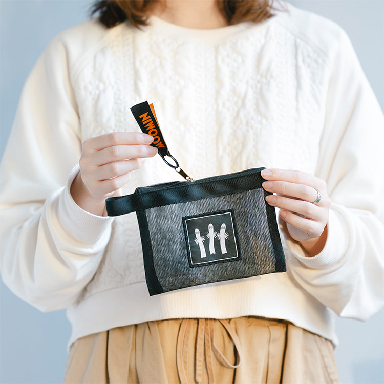 12月下旬頃お届け予定＊The Classics メッシュポーチS（ニョロニョロ/BK）【公式限定】＜予約商品＞