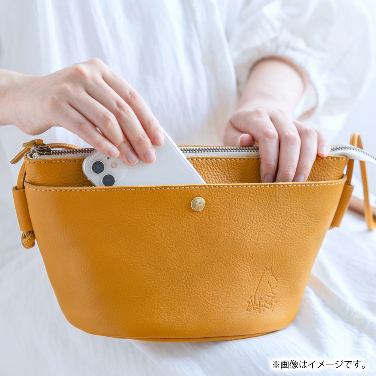 3月下旬頃お届け予定＊Kanmi. itsu monoポシェット(ムーミン）【公式限定】【航空便不可】＜予約商品＞