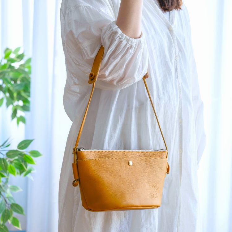 3月下旬頃お届け予定＊Kanmi. itsu monoポシェット(ムーミン）【公式限定】【航空便不可】＜予約商品＞