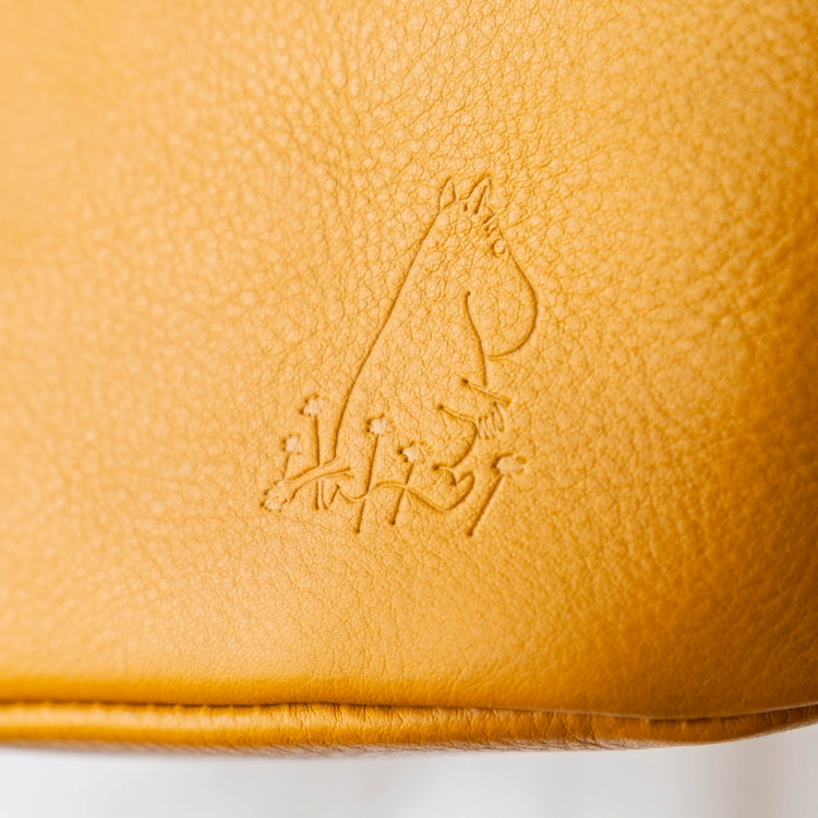 3月下旬頃お届け予定＊Kanmi. itsu monoポシェット(ムーミン）【公式限定】【航空便不可】＜予約商品＞