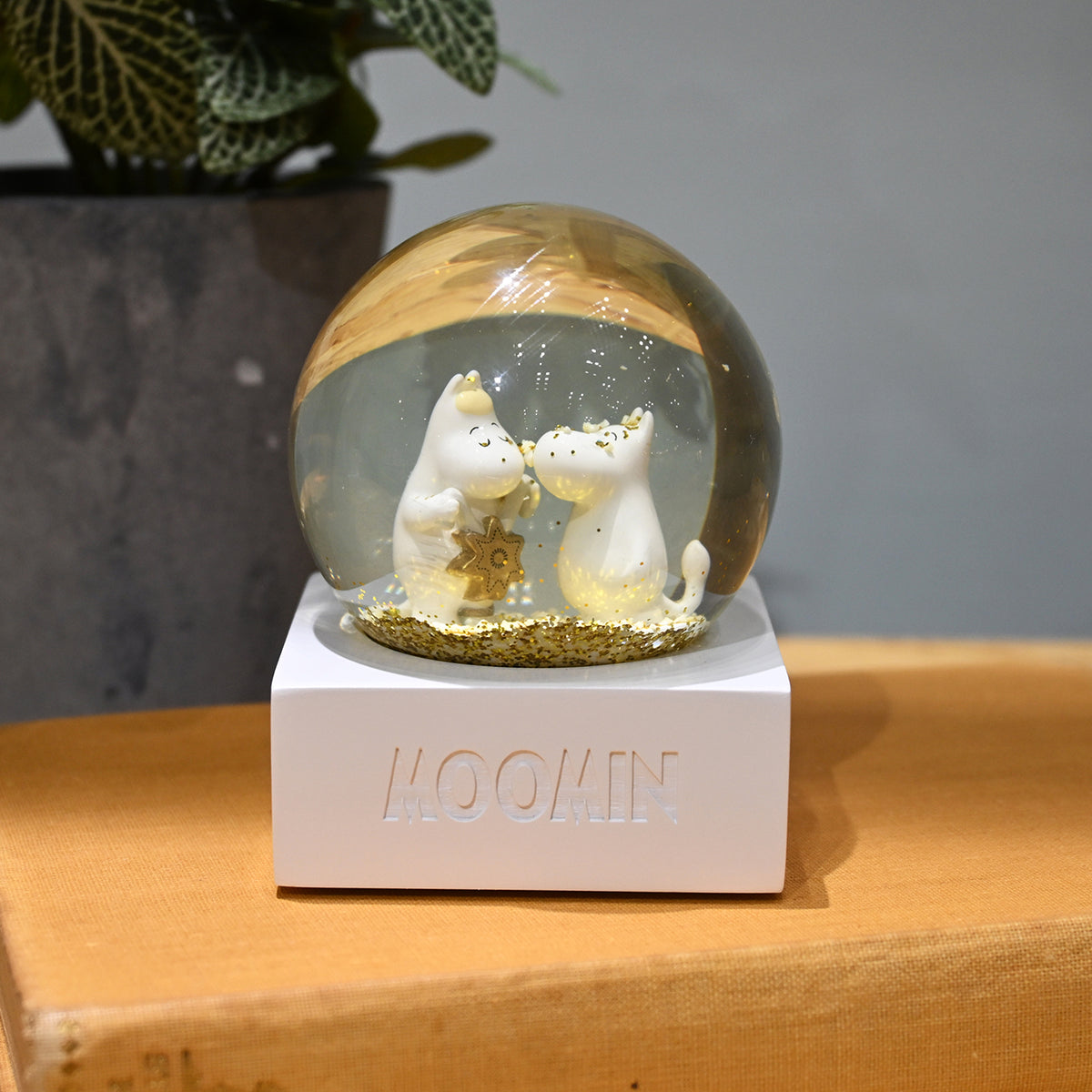 1月下旬頃お届け予定＊スノードーム（ムーミン谷の彗星）152-720261【航空便不可】＜予約商品＞