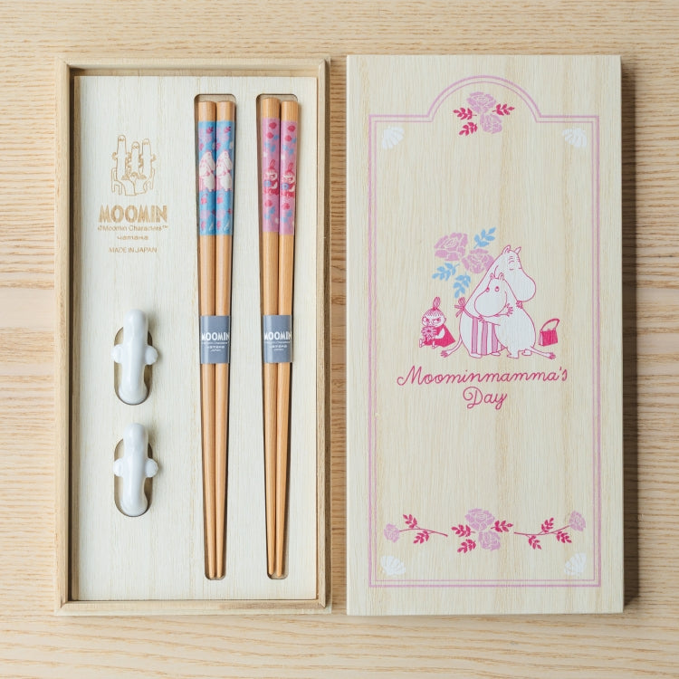 5月中旬頃お届け予定＊木箱入りペア箸セット（母の日/Moominmamma's