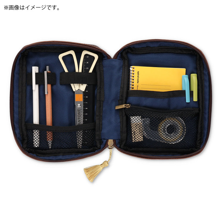 8月中旬頃お届け予定＊レザー×コットン マルチポーチ（Celebrating 