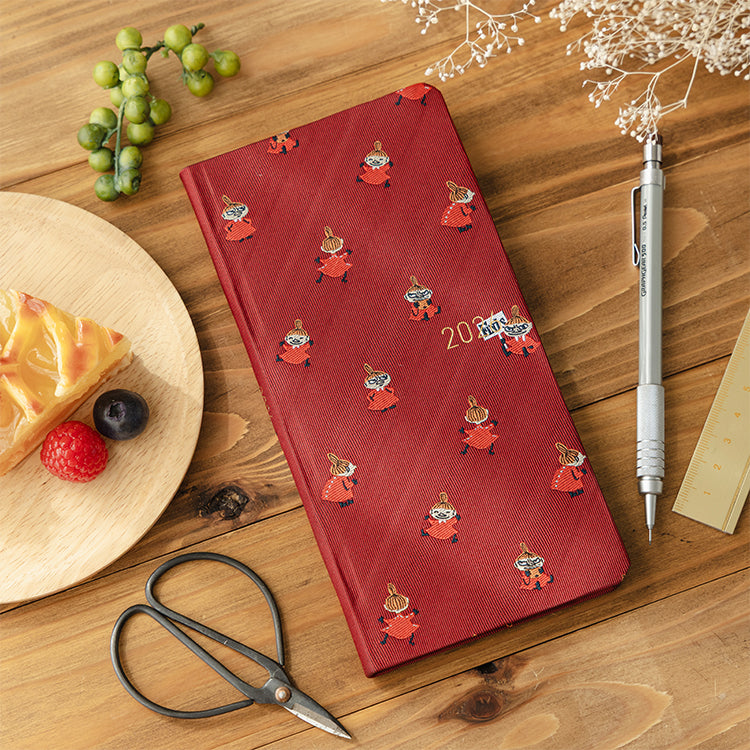 ムーミン グッズほぼ日手帳 2026 weeks（リトルミイがいっぱい！）